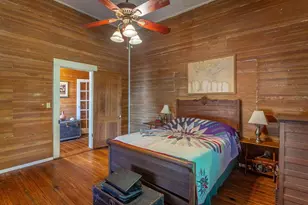 100 14th St, Apalachicola, FL 32320 - Photo 9