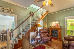 100 14th St, Apalachicola, FL 32320 - Photo 15