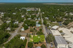 100 14th St, Apalachicola, FL 32320 - Photo 41