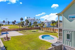 1404 Monument Ave, Port Saint Joe, FL 32456 - Photo 5