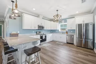 921 Twentieth St, Port Saint Joe, FL 32456 - Photo 5