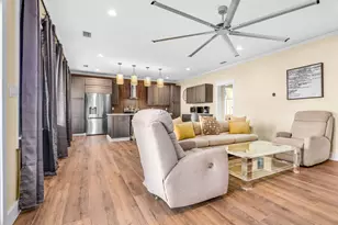 315 Quinn St, Saint George Island, FL 32328 - Photo 3