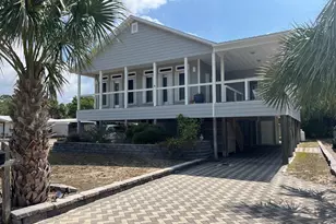 210 S Palm St, Port Saint Joe, FL 32456 - Photo 33