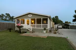 352 Gulf St, Port Saint Joe, FL 32456 - Photo 33