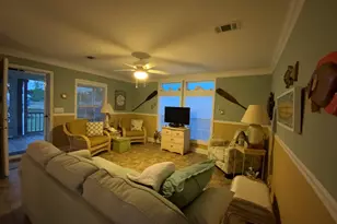 352 Gulf St, Port Saint Joe, FL 32456 - Photo 7