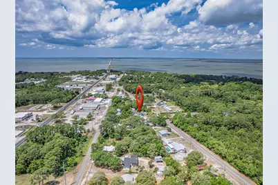 202 Old Ferry Dock Rd, Eastpoint, FL 32328 - Photo 11