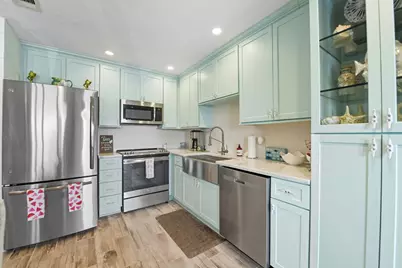 903 NW Ave A #Unit 2, Carrabelle, FL 32322 - Photo 5