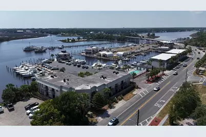 903 NW Ave A #Unit 2, Carrabelle, FL 32322 - Photo 17