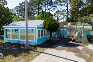 615 Hwy 98, Eastpoint, FL 32328 - Photo 3