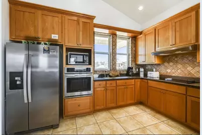 724 E Gulf Beach Dr, Saint George Island, FL 32328 - Photo 9
