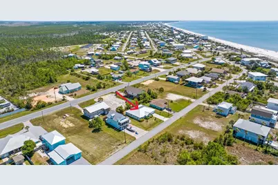 130 Pine St, Mexico Beach, FL 32456 - Photo 3