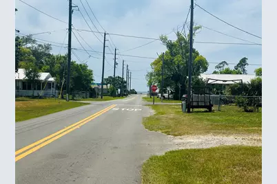 345 Marlin St, Port Saint Joe, FL 32456 - Photo 17