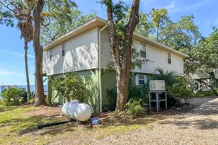 2320 Hwy 98 E, Carrabelle, FL 32323 - Photo 5
