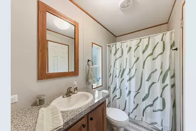 138 Maple Ave, Wewahitchka, FL 32465 - Photo 13