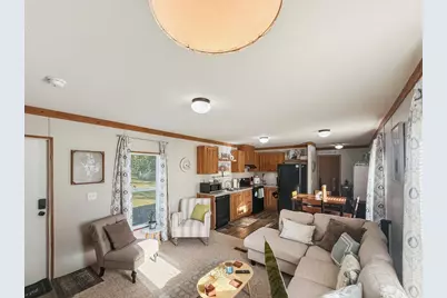 138 Maple Ave, Wewahitchka, FL 32465 - Photo 5