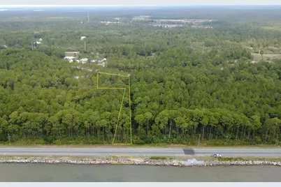 310 Gramercy Plantation Blvd, Eastpoint, FL 32328 - Photo 1