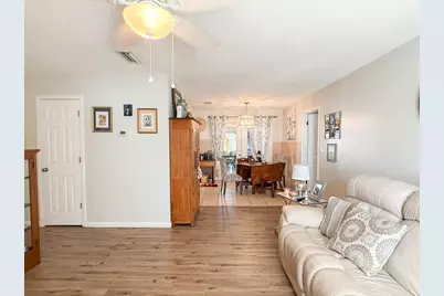 2102 Cypress Ave, Port Saint Joe, FL 32456 - Photo 13