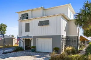 118 N 38th St, Mexico Beach, FL 32456 - Photo 77