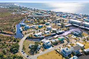 118 N 38th St, Mexico Beach, FL 32456 - Photo 9