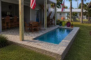 118 N 38th St, Mexico Beach, FL 32456 - Photo 7