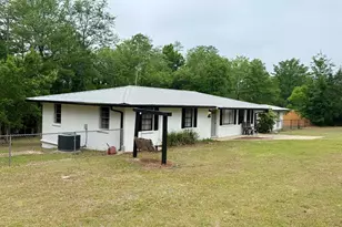 117 Pope Ave, Wewahitchka, FL 32465 - Photo 5