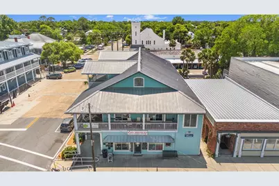 76 Market St, Apalachicola, FL 32320 - Photo 9