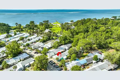 8-1 Parker Ave, Lanark Village, FL 32323 - Photo 3