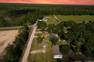120 Woodmere Dr, Wewahitchka, FL 32465 - Photo 3