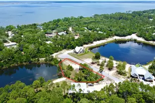 183 Lakes On The Bluff Dr, Eastpoint, FL 32328 - Photo 1