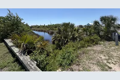 320 Hatley Dr, Mexico Beach, FL 32456 - Photo 21