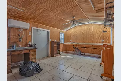 140 Craig St, Carrabelle, FL 32322 - Photo 17