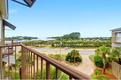 312 Pirates Landing Dr, Carrabelle, FL 32322 - Photo 13