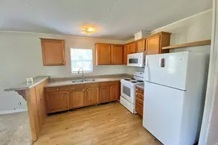 352 Michael St, Wewahitchka, FL 32465 - Photo 11