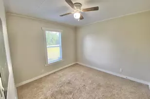352 Michael St, Wewahitchka, FL 32465 - Photo 15
