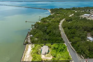 79 S Bay Shore Dr, Eastpoint, FL 32328 - Photo 39