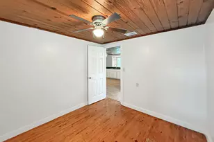 370 S Duck Ave, Wewahitchka, FL 32465 - Photo 17