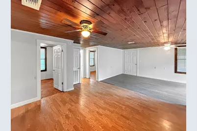 370 S Duck Ave, Wewahitchka, FL 32465 - Photo 5