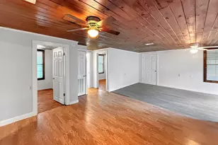 370 S Duck Ave, Wewahitchka, FL 32465 - Photo 5