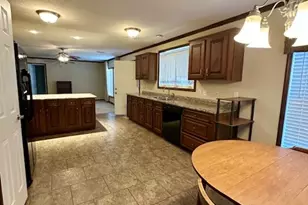 330 Atlantic St, Port Saint Joe, FL 32456 - Photo 11