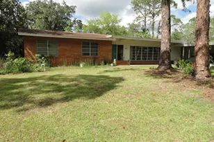23 Adams St, Apalachicola, FL 32320 - Photo 11