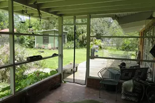 23 Adams St, Apalachicola, FL 32320 - Photo 9