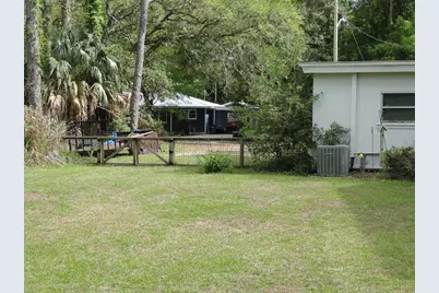 23 Adams St, Apalachicola, FL 32320 - Photo 15