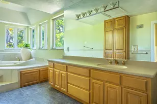 1656 Forsythia Ct, Saint George Island, FL 32328 - Photo 15