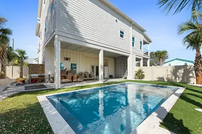 112 N 35th St, Mexico Beach, FL 32456 - Photo 3