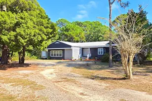184 N Bay Shr Dr, Eastpoint, FL 32328 - Photo 5