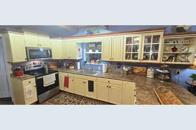 184 N Bay Shore Dr, Eastpoint, FL 32328 - Photo 15