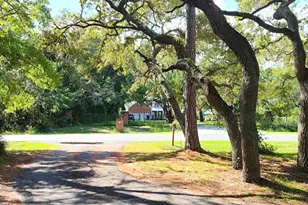 184 N Bay Shr Dr, Eastpoint, FL 32328 - Photo 3