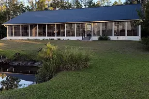 15 White Wy, Carrabelle, FL 32322 - Photo 3