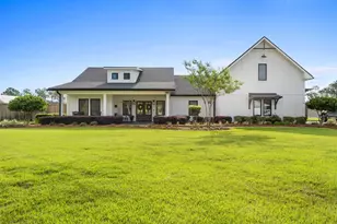760 Plantation Dr, Port Saint Joe, FL 32456 - Photo 1