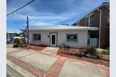 104 St James Ave, Carrabelle, FL 32322 - Photo 1